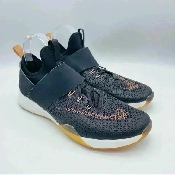 Nike Air Zoom Strong Training Sneakers - Picture 1 of 8